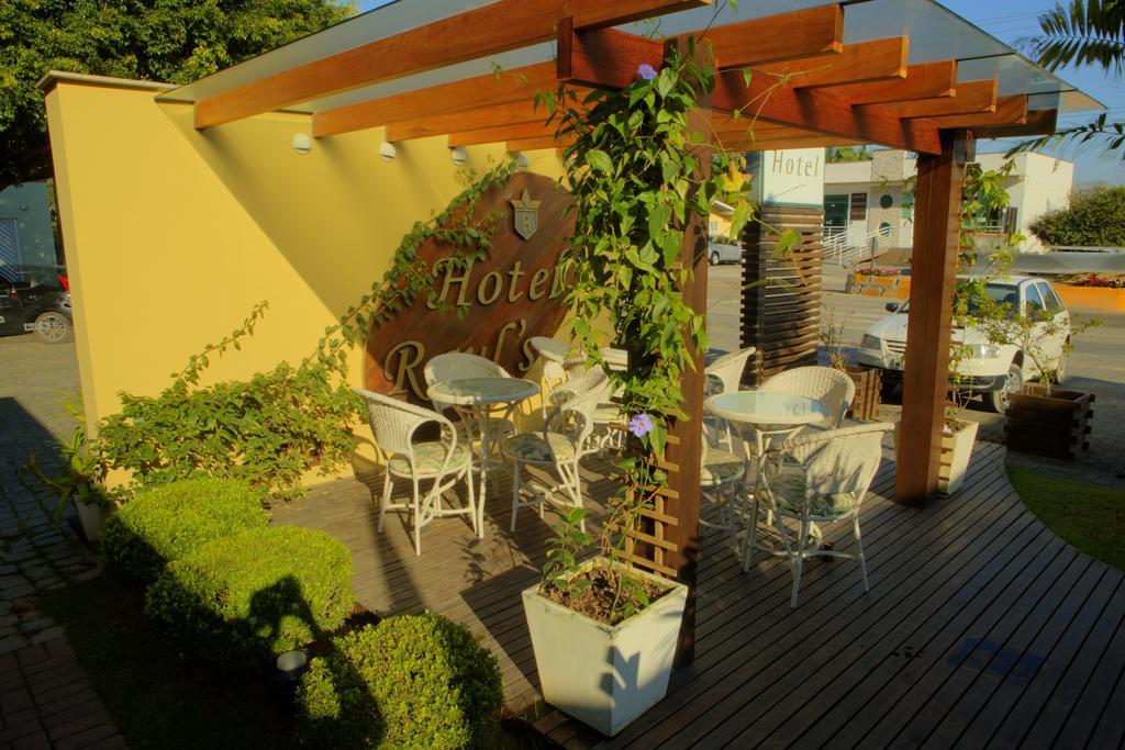 Hotel Raul'S Gaspar Exterior photo