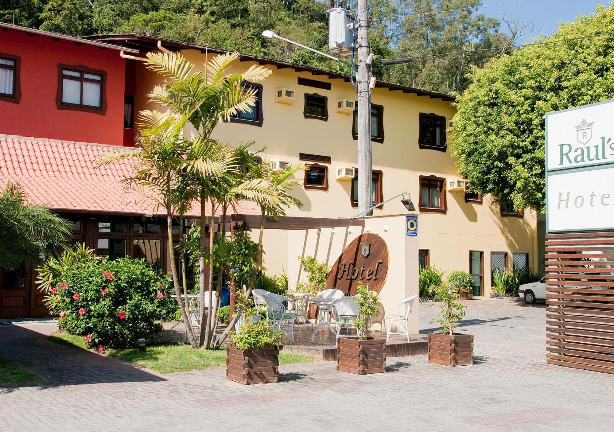 Hotel Raul'S Gaspar Exterior photo
